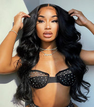 Load image into Gallery viewer, Nikki Jet Black Human Hair Blend Body Wave Lace Front Wig