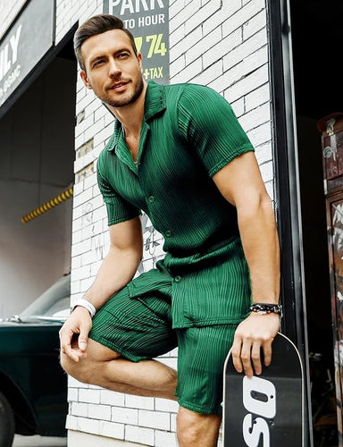 Men's Wavy Green Textured Button Up Shirt & Shorts Set