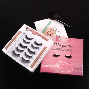 Classic Bella 5 Pcs Magnetic Eyelashes & Eyeliner Set